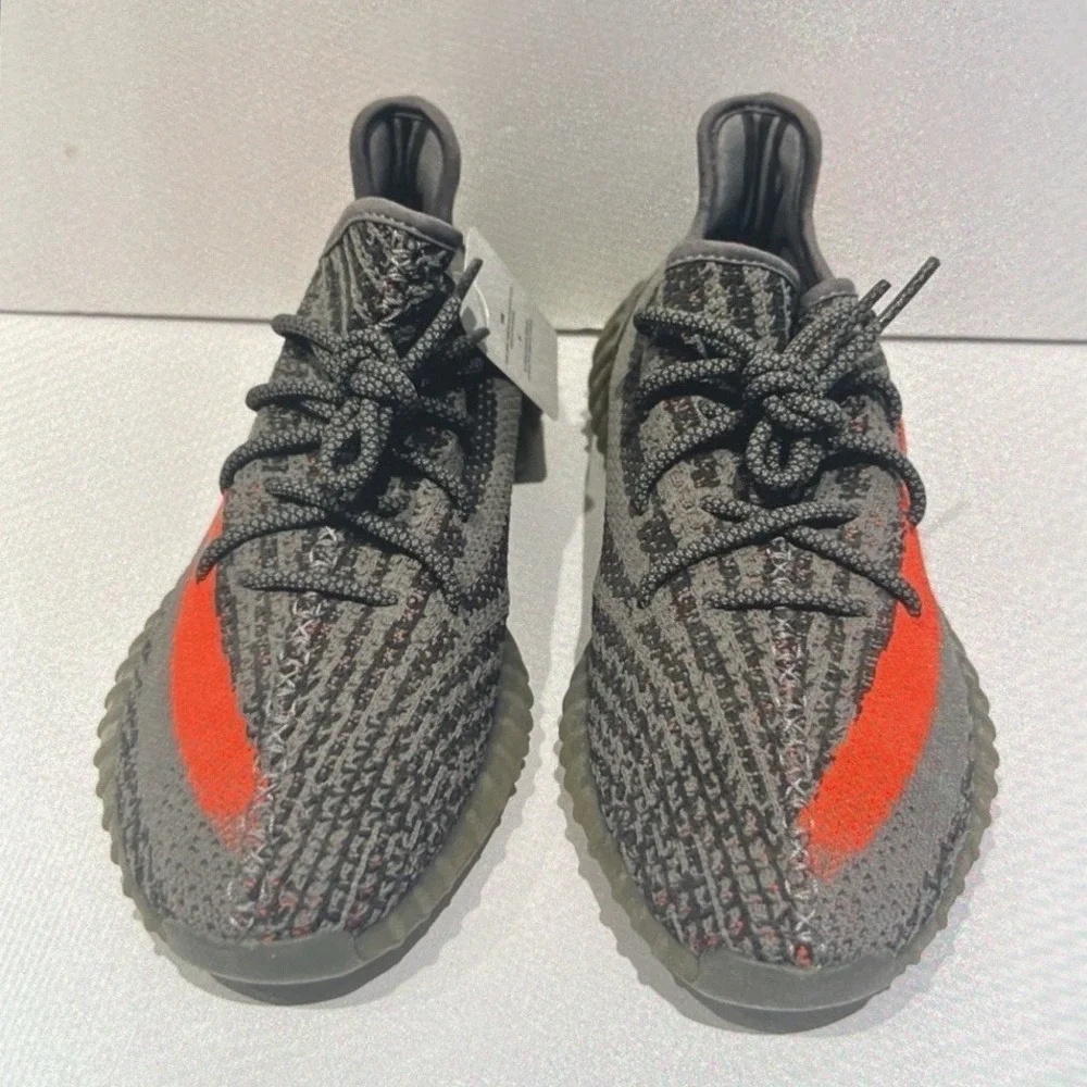 NEW Adidas Yeezy Boost 350 V2 Beluga Reflective Size 10.5 Authentic no box NWT